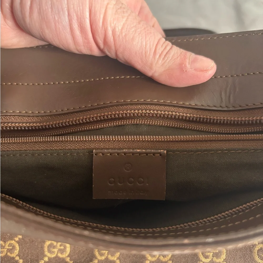 Gucci Tote🤎 - Picture 7 of 8